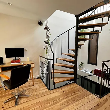 בית נופש Lovely Townhouse